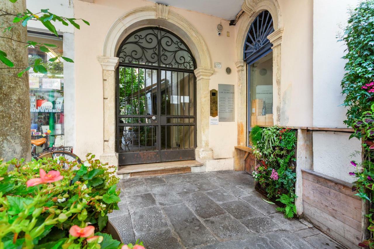 Ferienwohnung Piazzetta Palladio Romantic Studio Vicenza Exterior foto